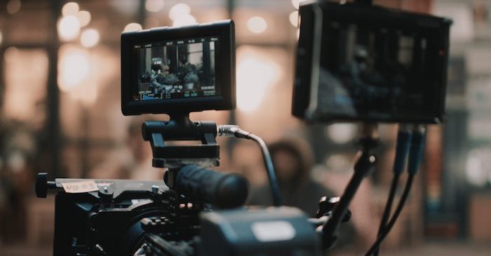 How does the live stream video production singapore help in utilizing the behaviors?